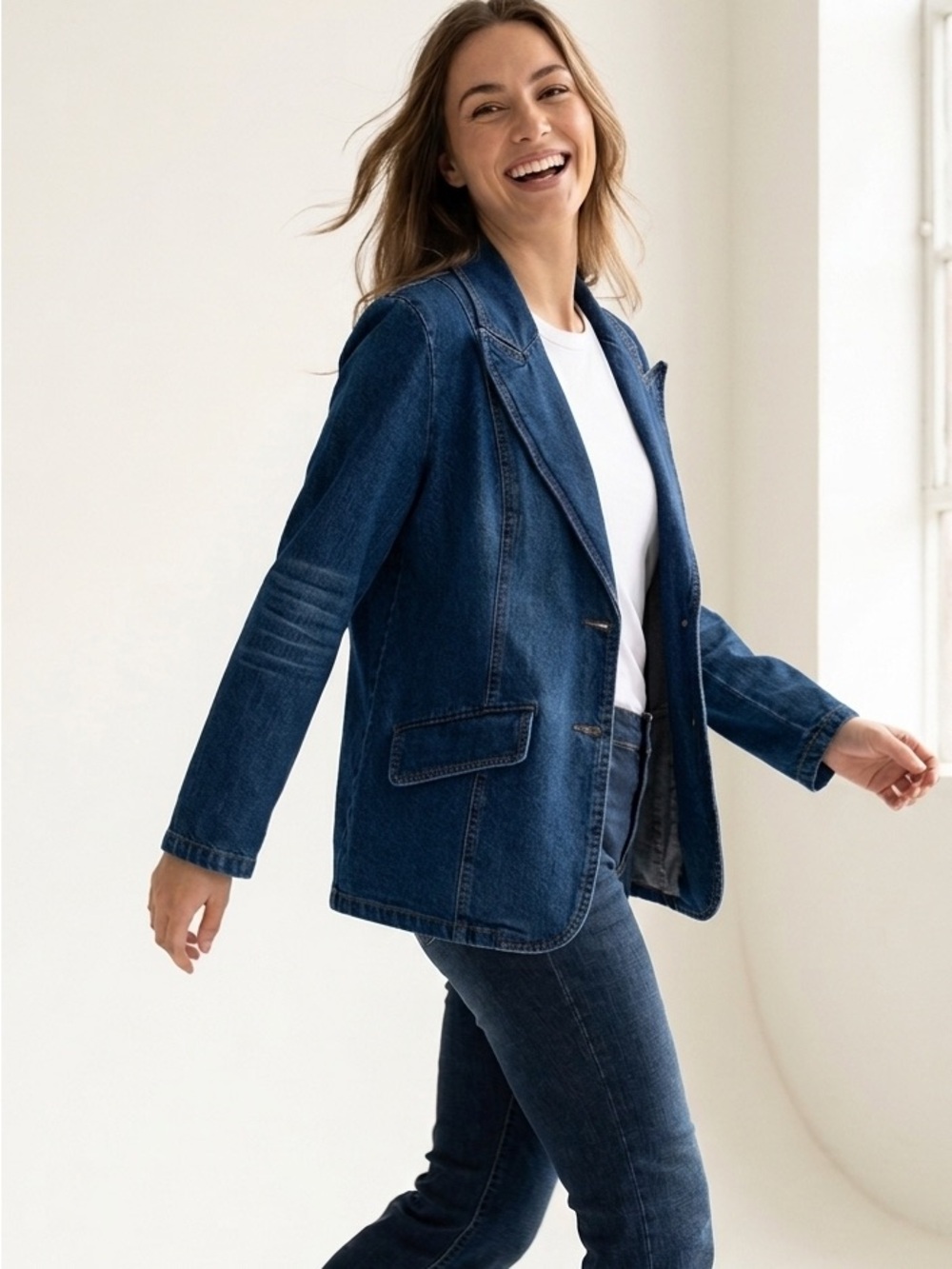 Vintage Faded Glory Denim Blazer Jacket
XL Tag , Fits Large